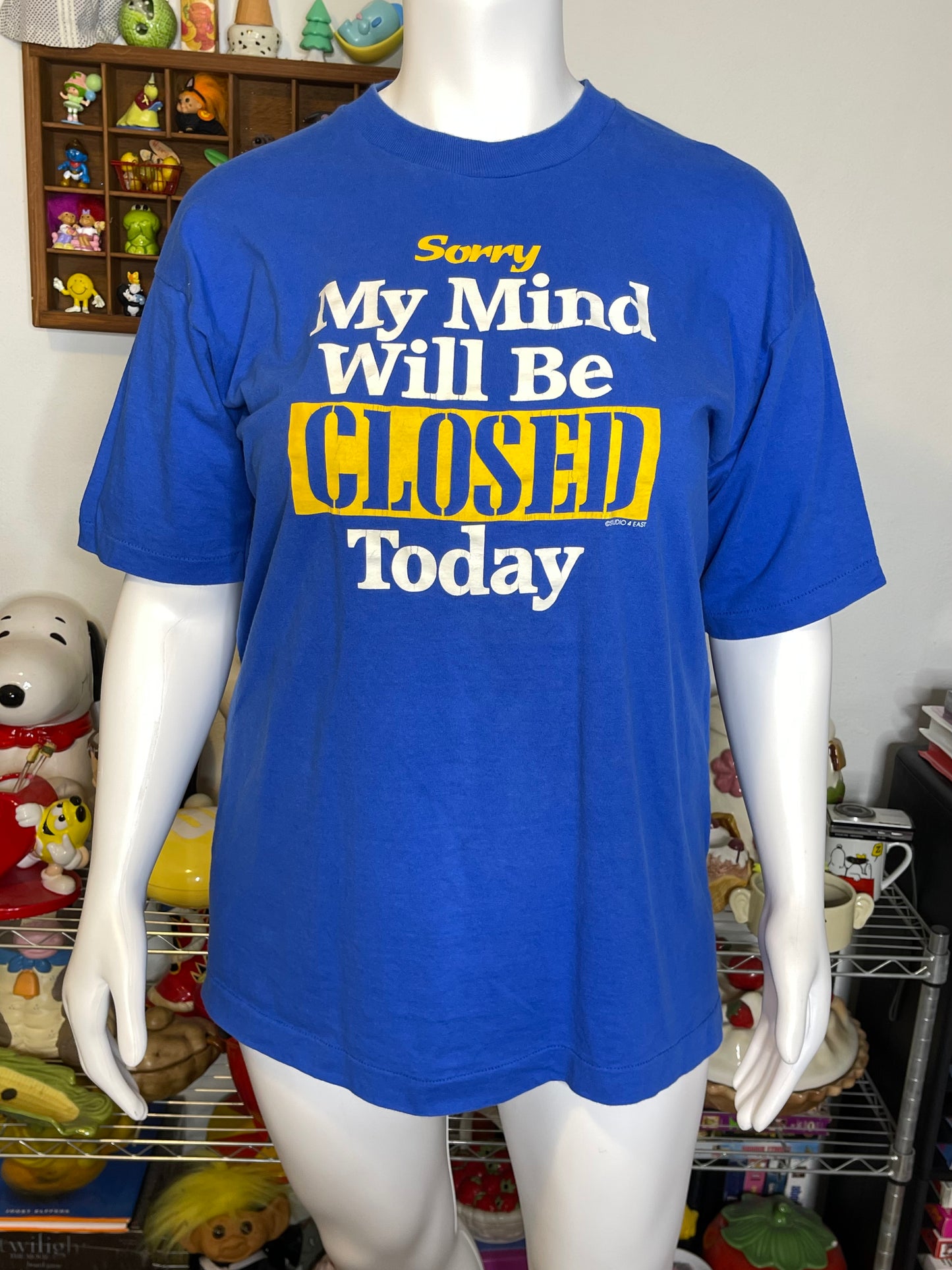 Vintage "Sorry My Mind Will Be Closed Today" Tee Sz XL