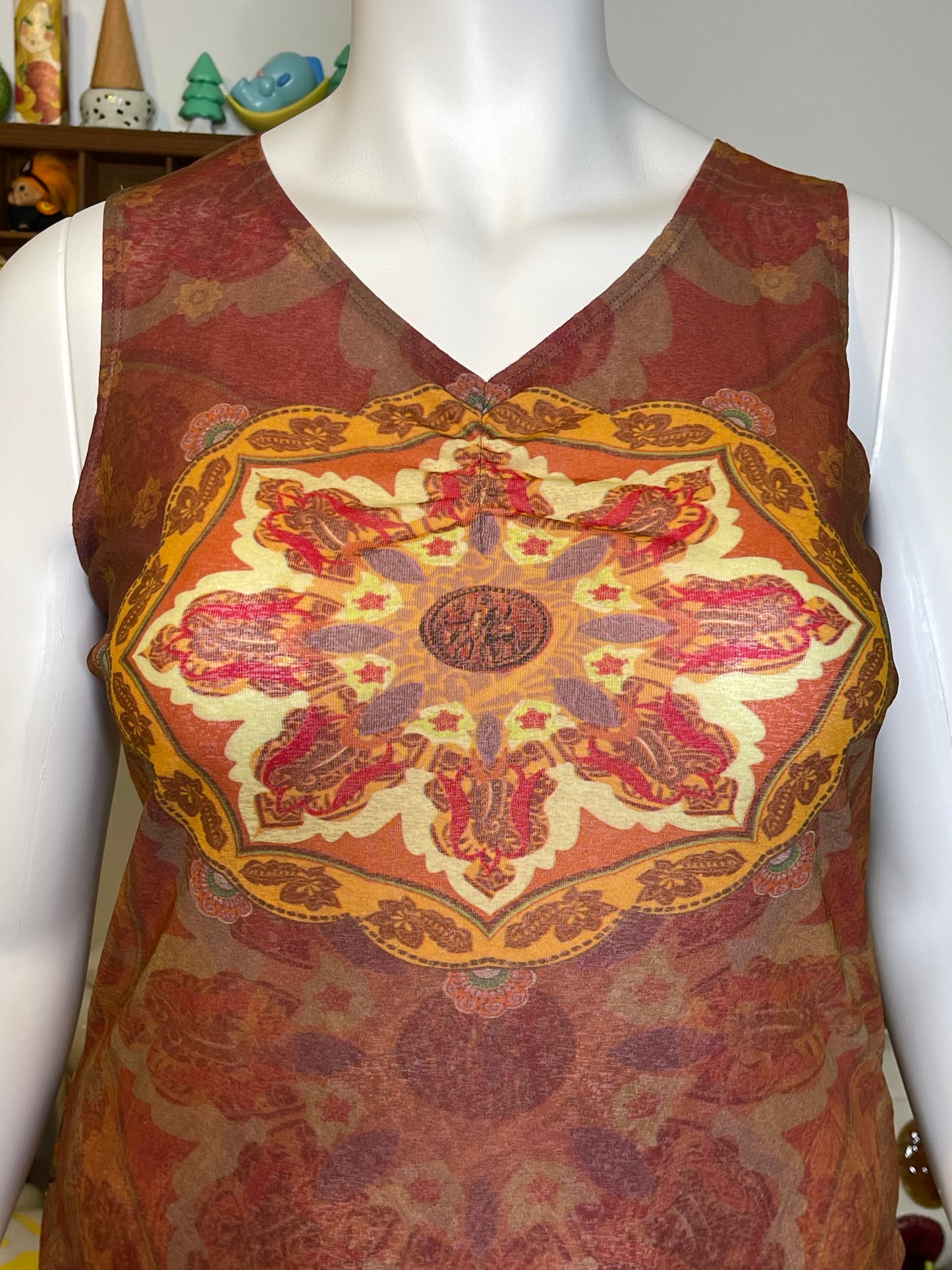 2000s Bohemian Mirco Mesh V-Neck Tank Top Sz XL/XXL