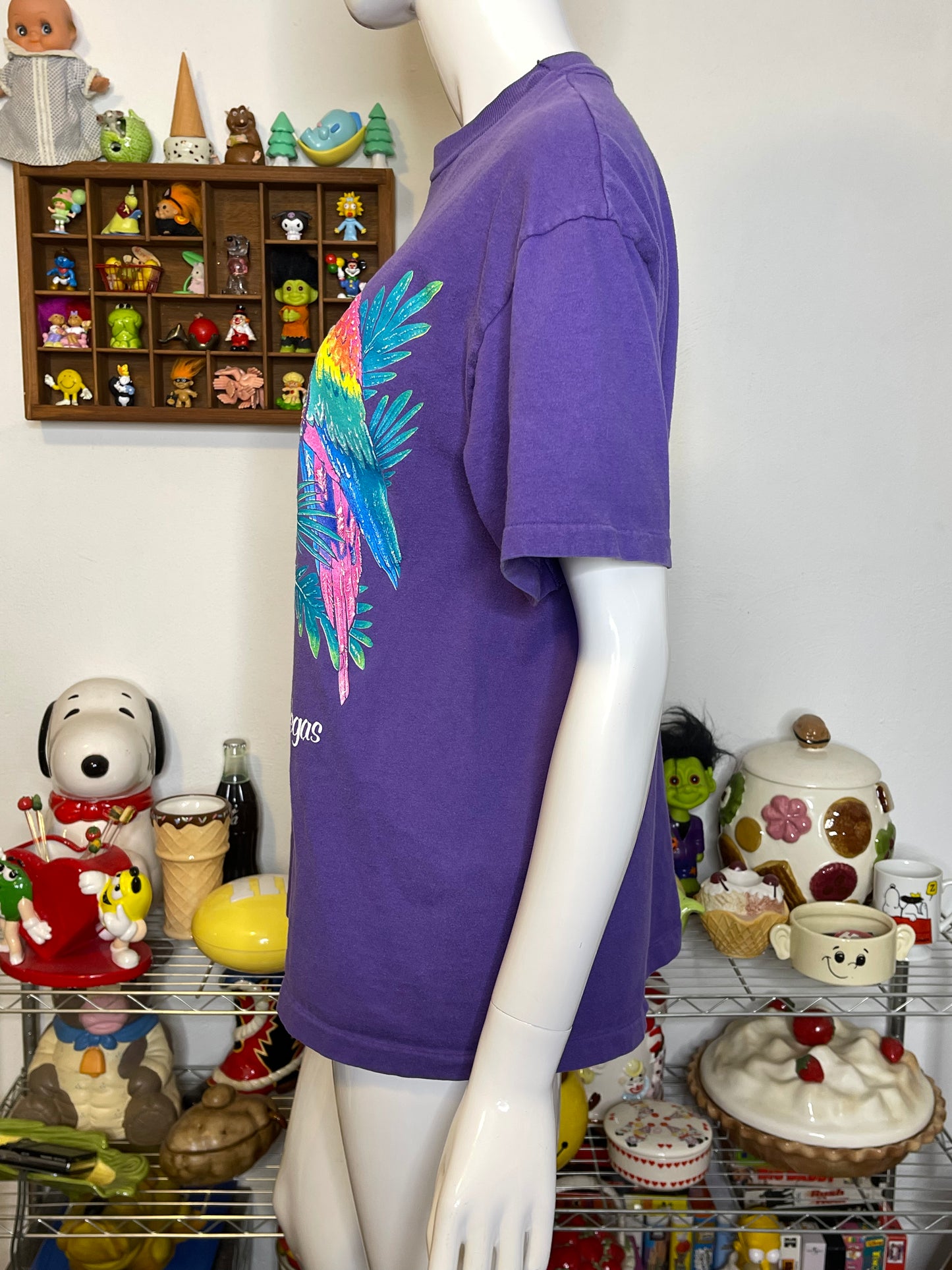 Vintage 90s Colorful Parrots Las Vegas Graphic Tee Sz L