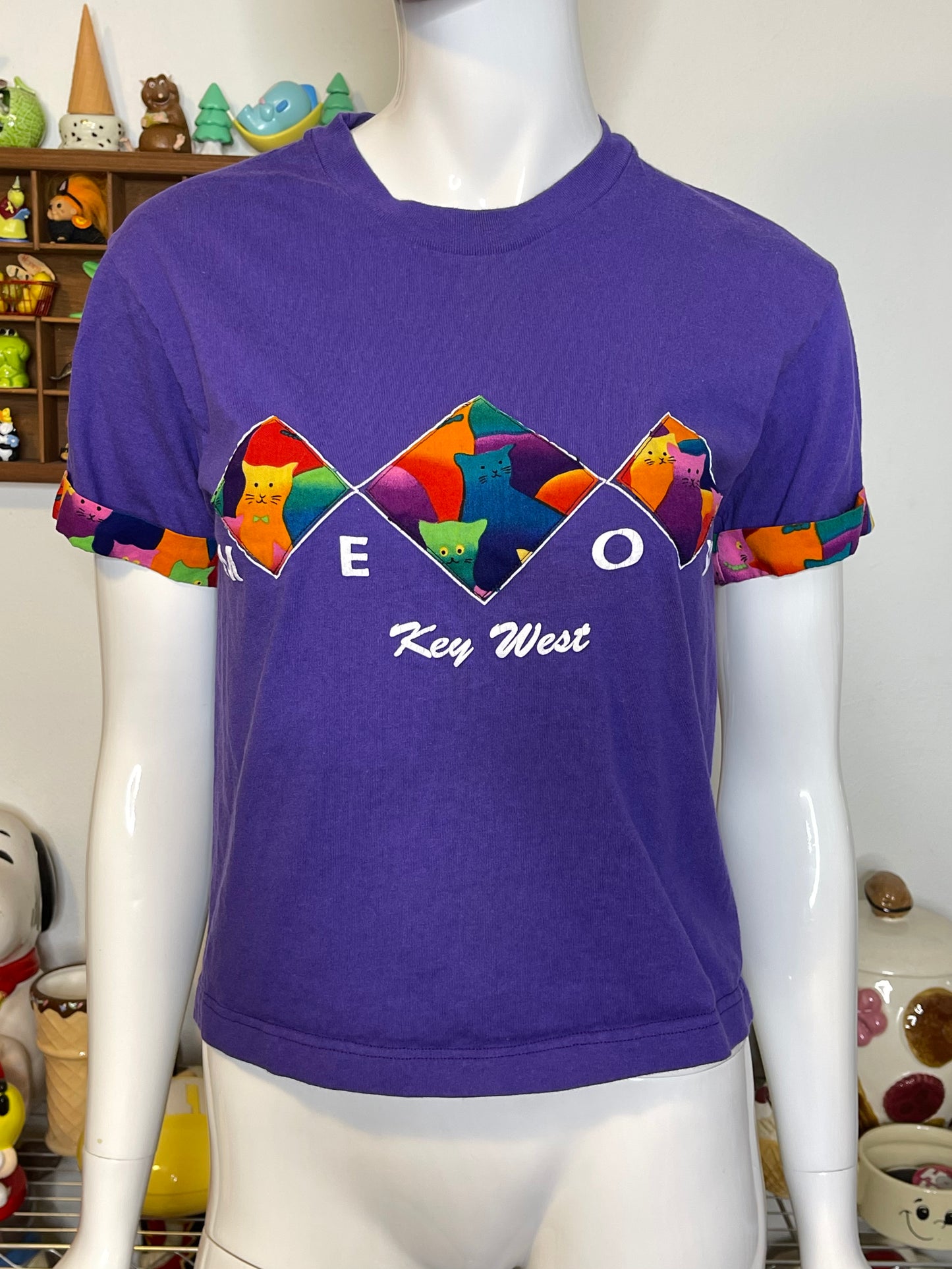2000s Rainbow Cats Meow Key West Patchwork Tee Sz S