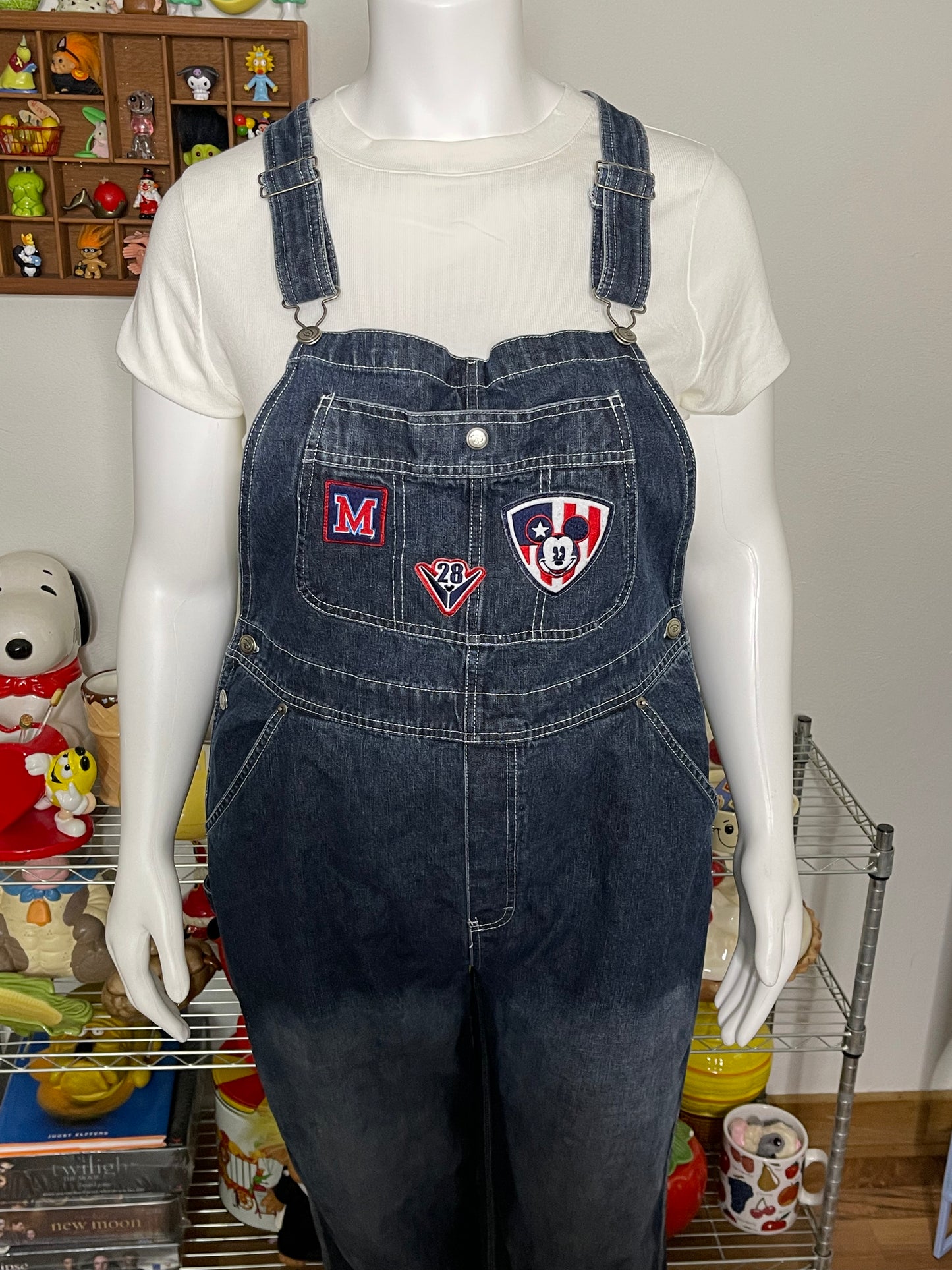 Vintage Mickey Mouse baggy denim overalls sz XL