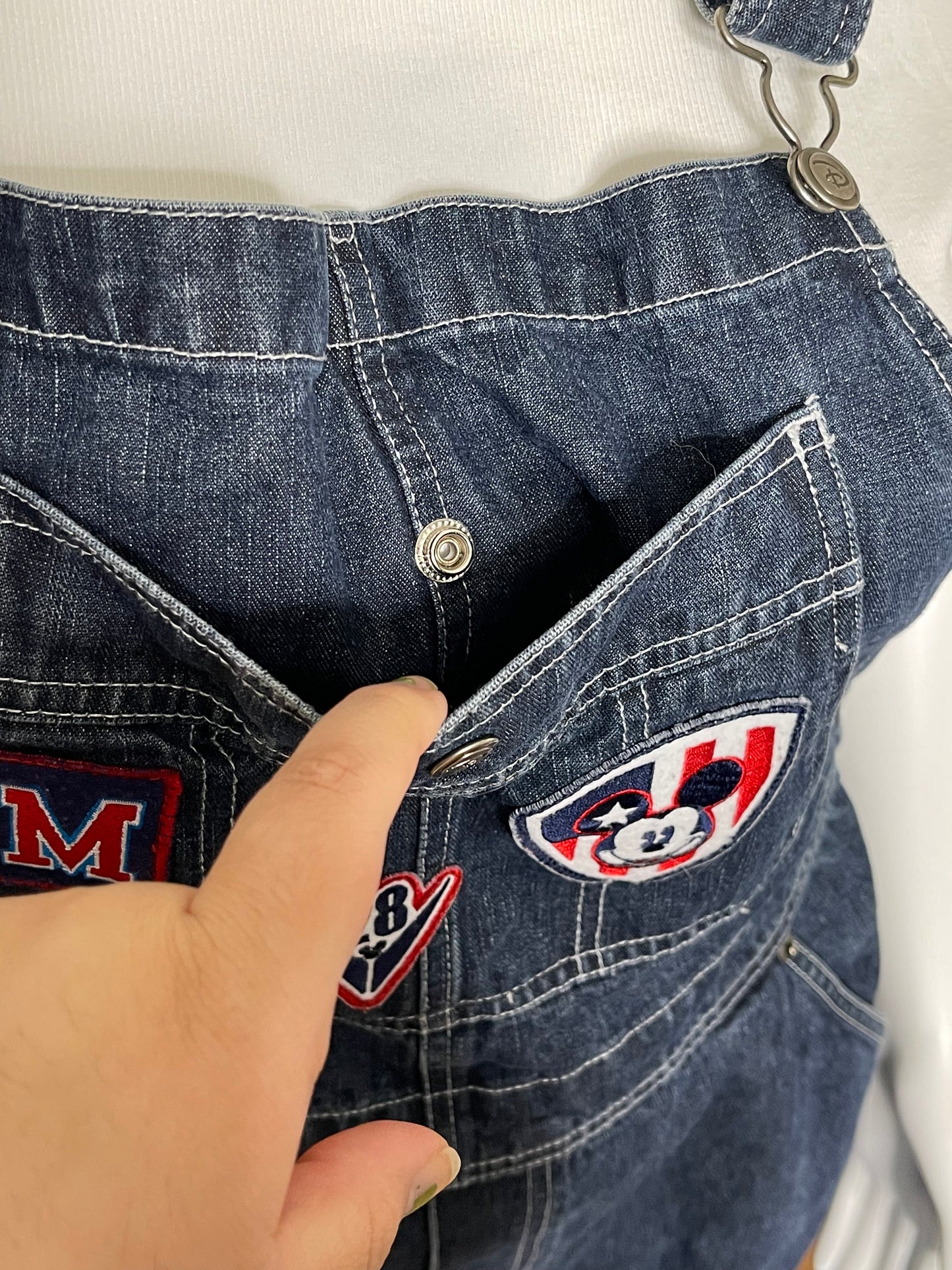 Vintage Mickey Mouse baggy denim overalls sz XL