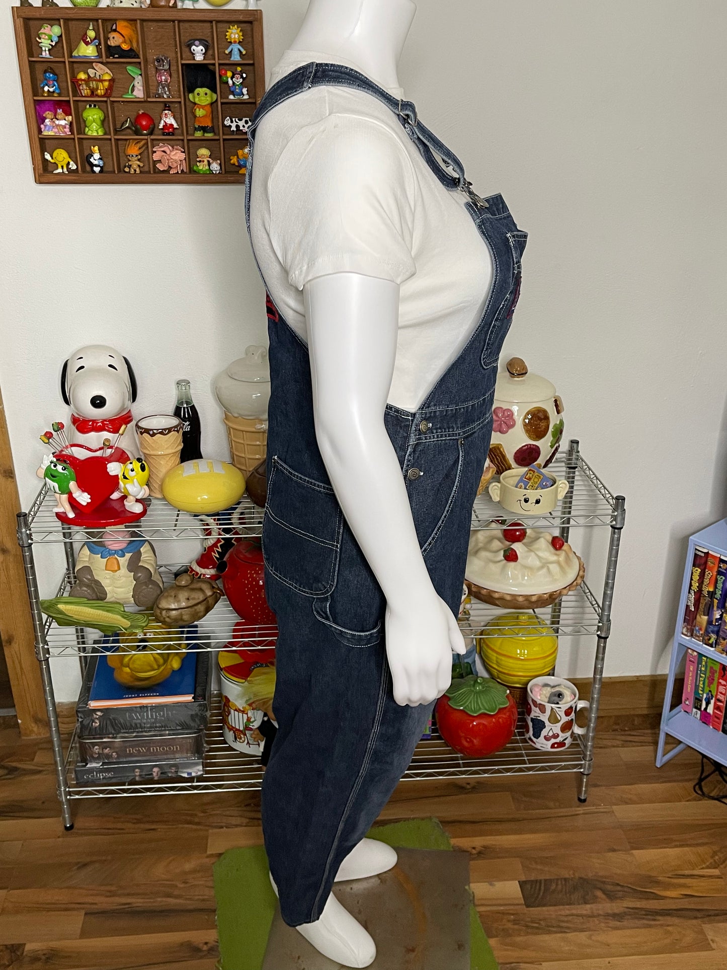 Vintage Mickey Mouse baggy denim overalls sz XL