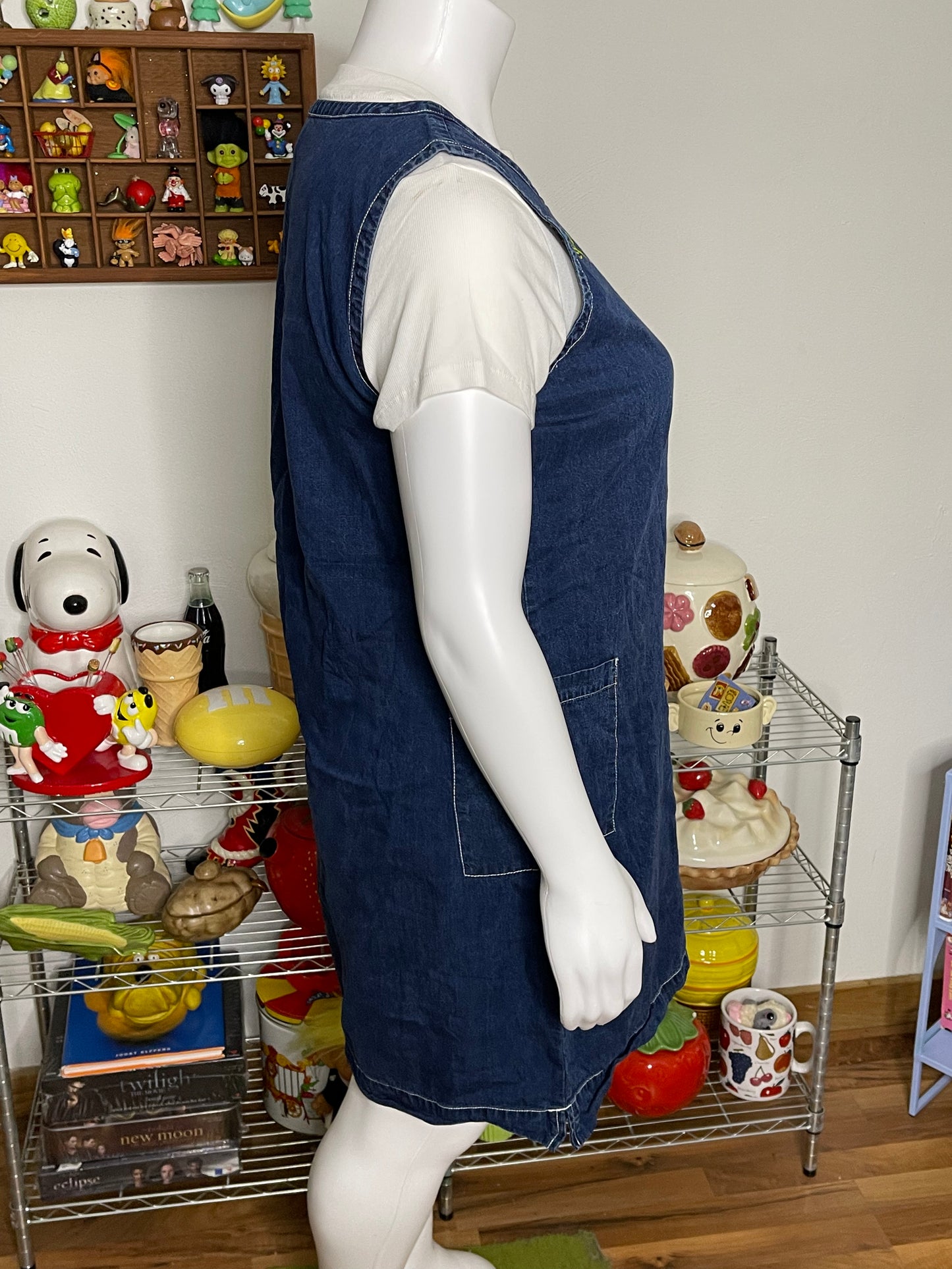 2000s Eeyore denim midi dress sz XL