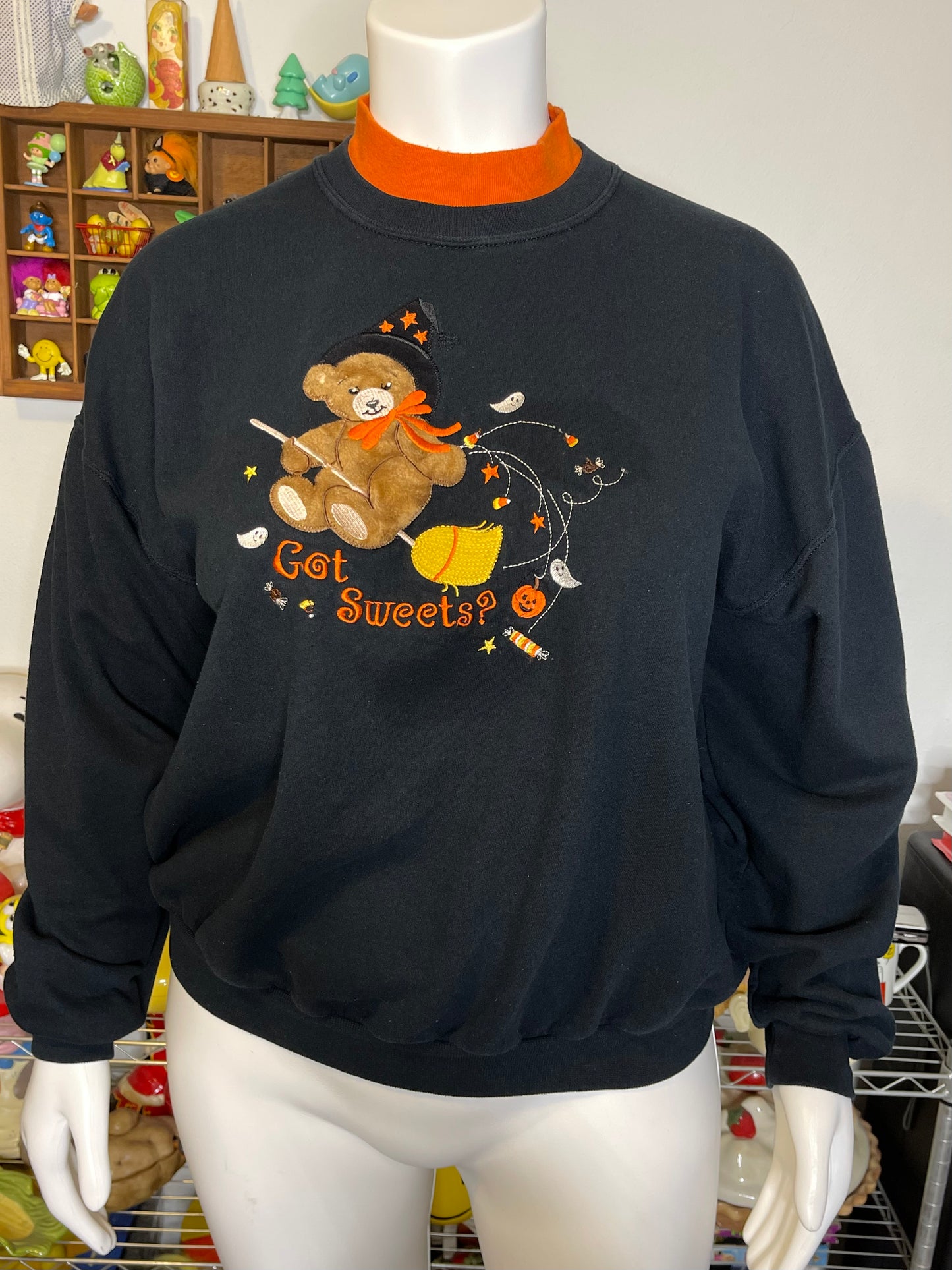 Vintage "Got Sweets" Halloween Teddybear Crewneck Sweater Sz XL