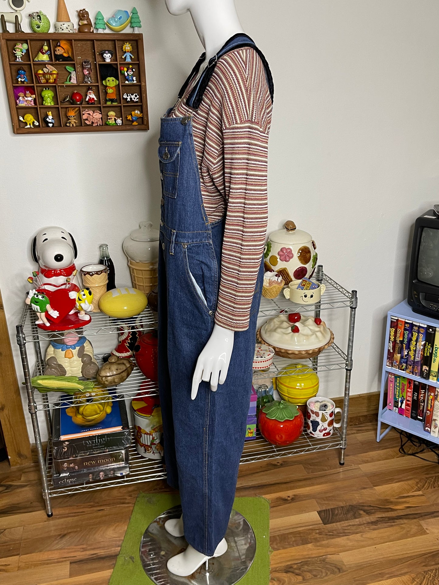 90s Black velvet trim denim overalls sz L