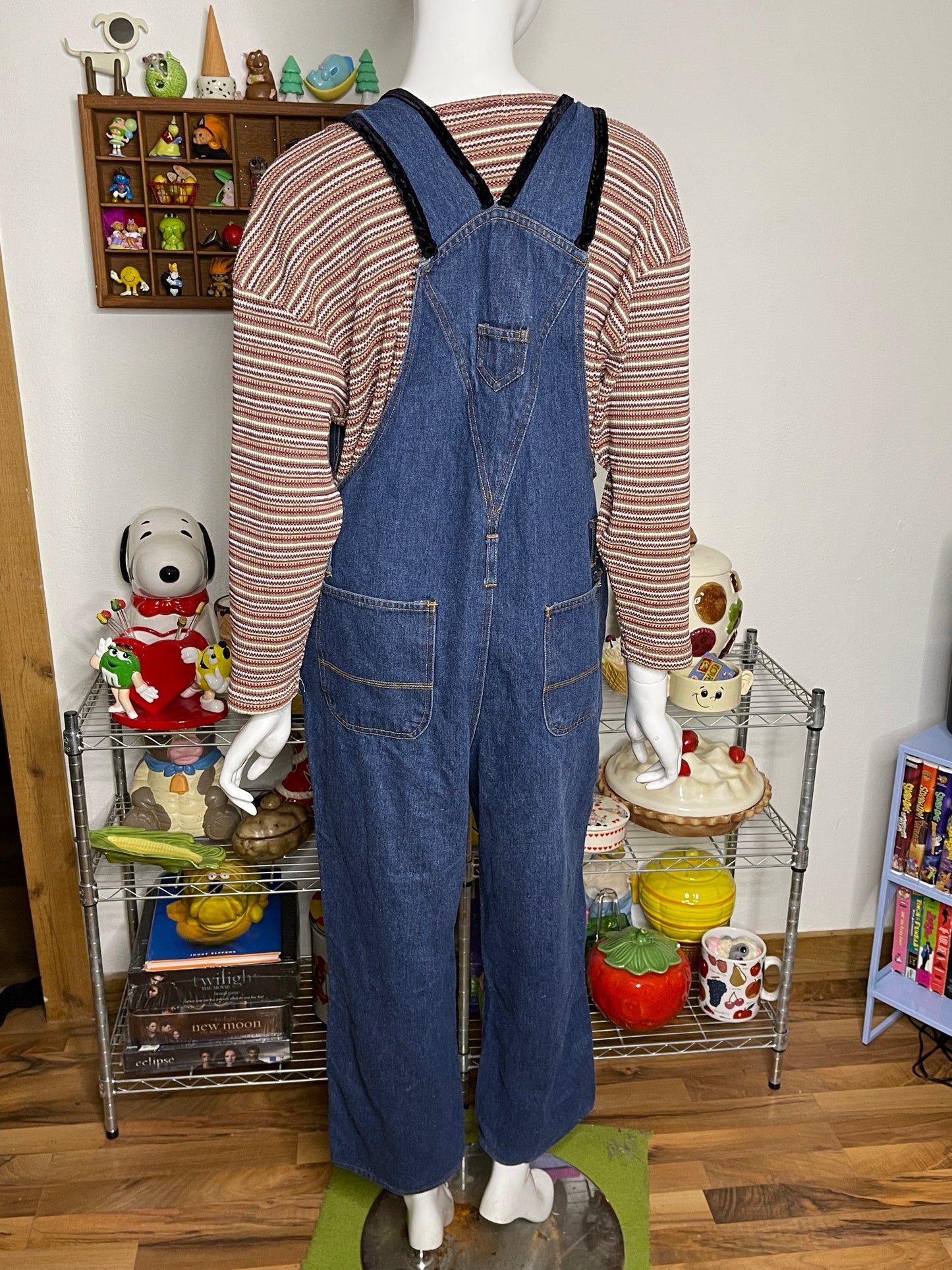 90s Black velvet trim denim overalls sz L