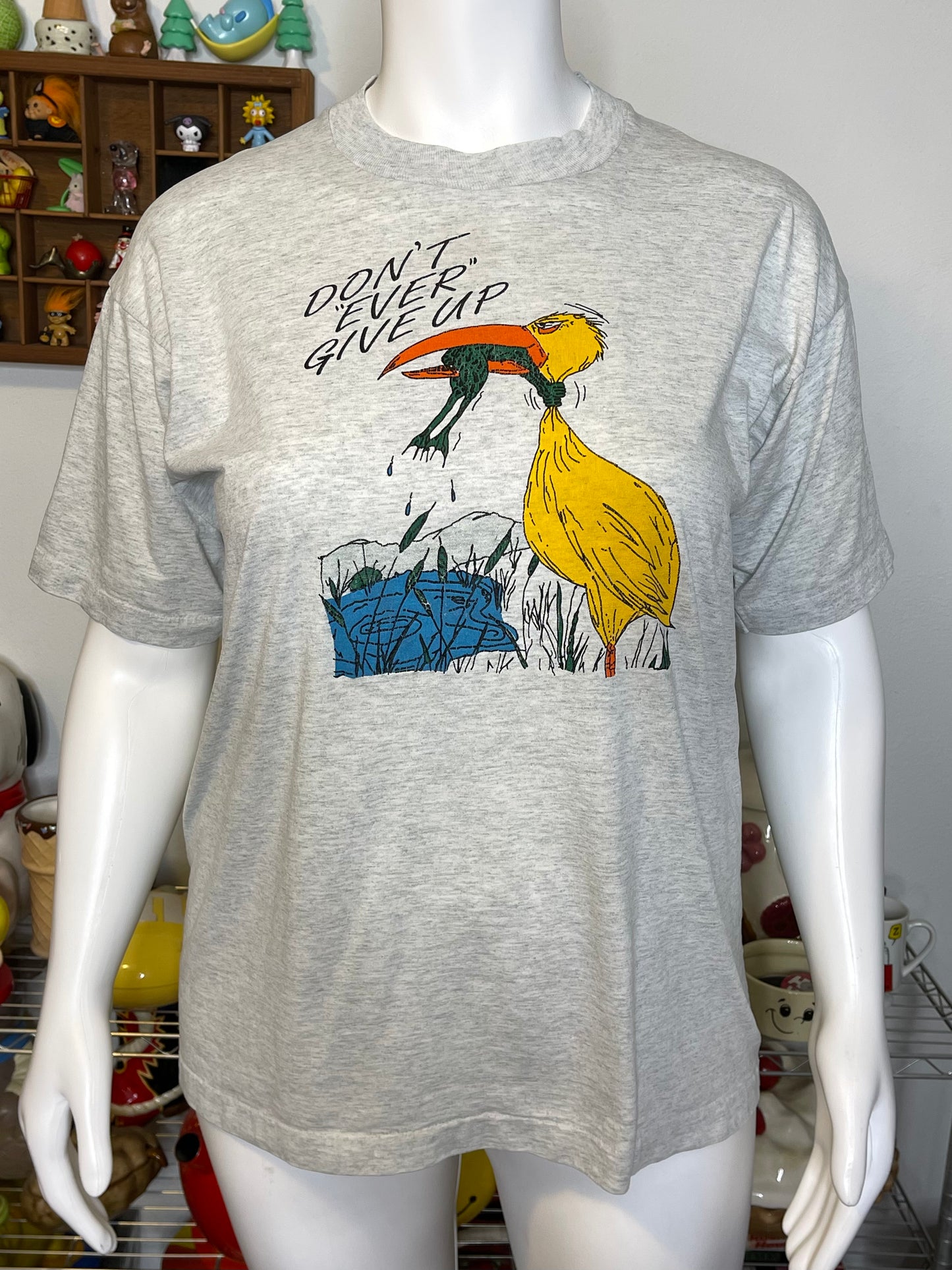 Vintage "Don't Ever Give Up" Frog And Duck Tee Sz XL