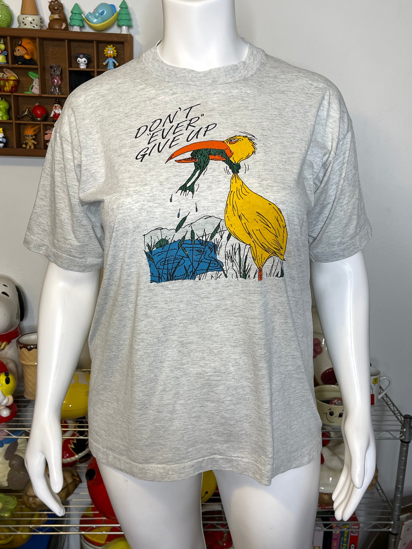 Vintage "Don't Ever Give Up" Frog And Duck Tee Sz XL