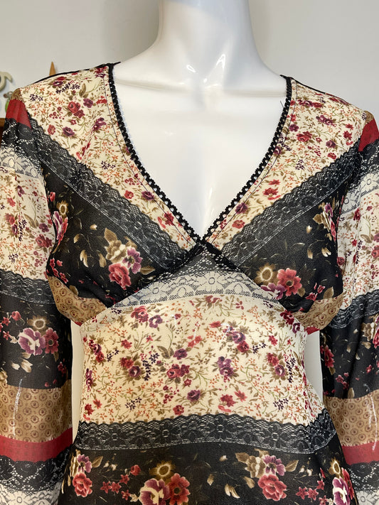 2000s Patchwork Boho Floral Bell Sleeve Top Sz M