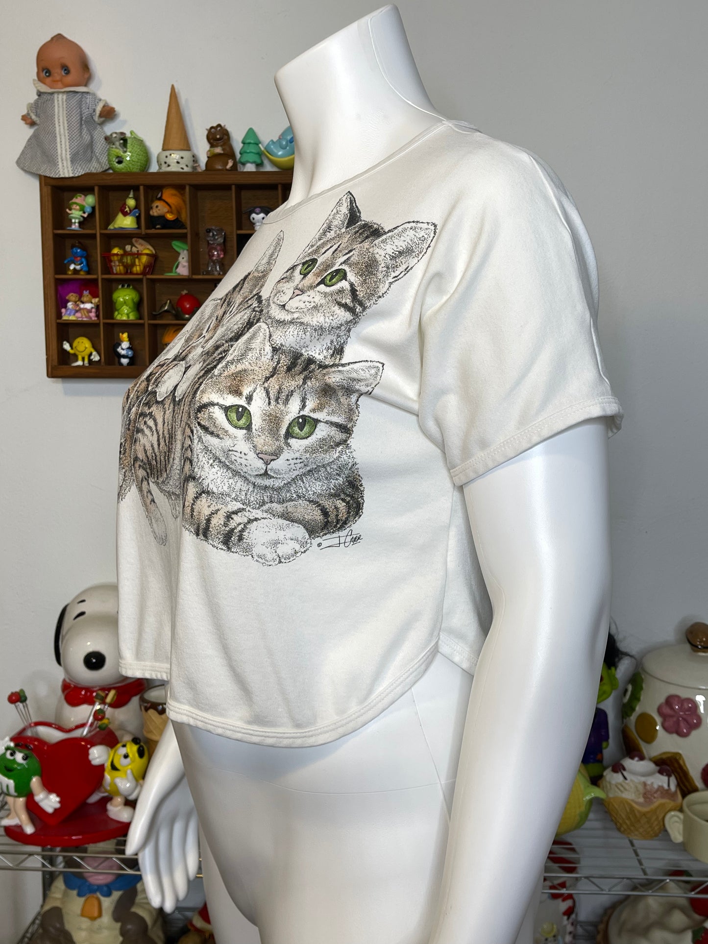 Vintage 90s Boxy Fit Kittens Graphic Cropped Tee Sz L/XL