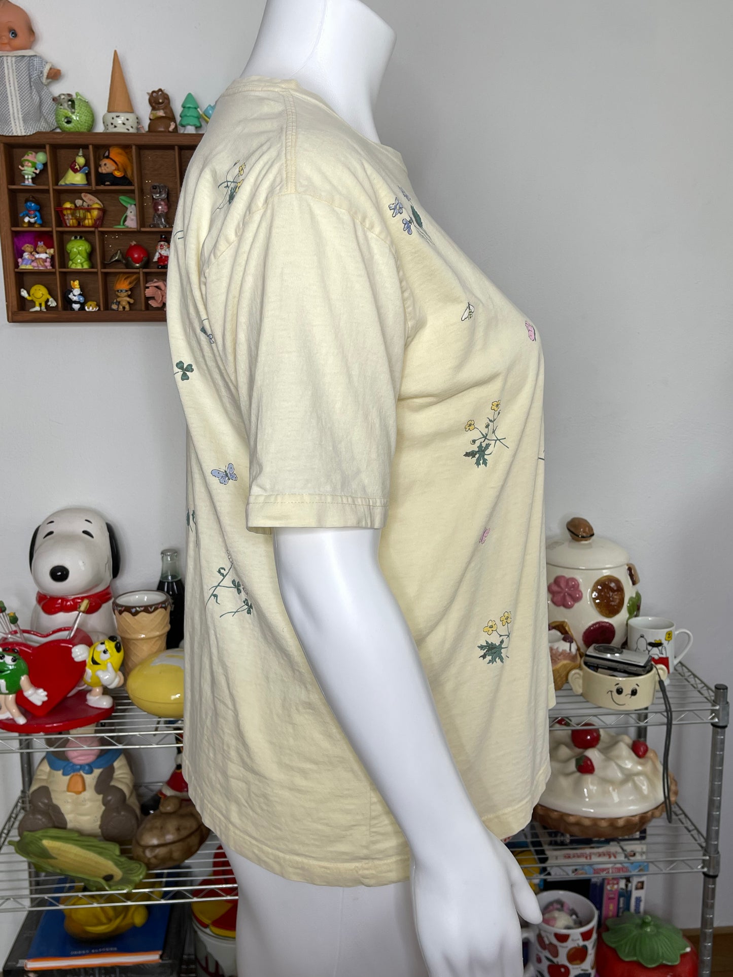 Vintage Nature Flower Print Pale Yellow Graphic Tee Sz L