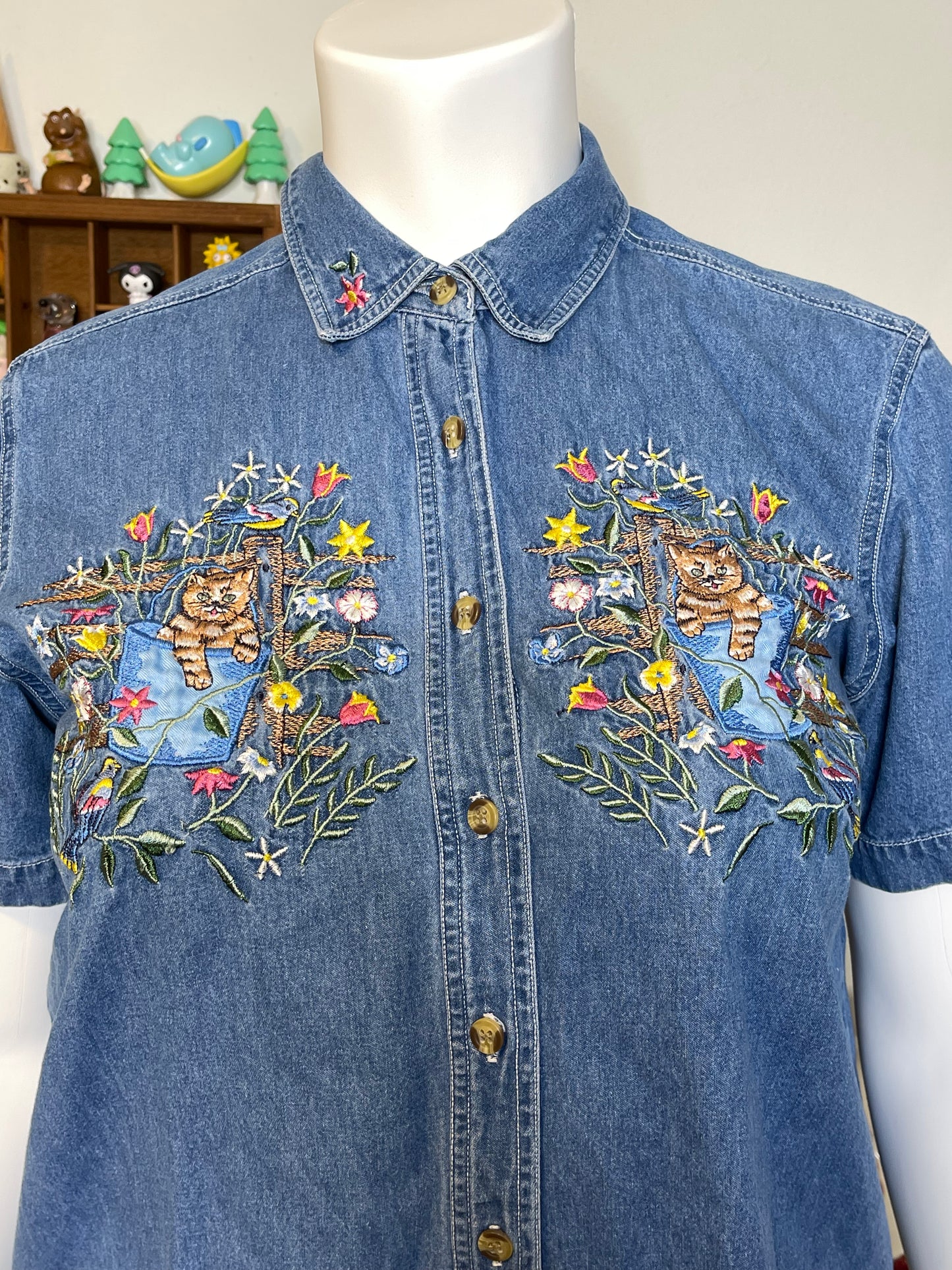 Vintage Floral Cat Embroidered Denim Button Down Shirt Sz 14W/16W