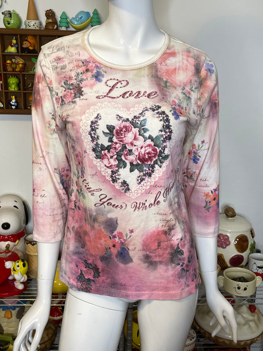 Vintage 2000s LOVE All Over Print 3/4 Sleeve Top Sz M/L