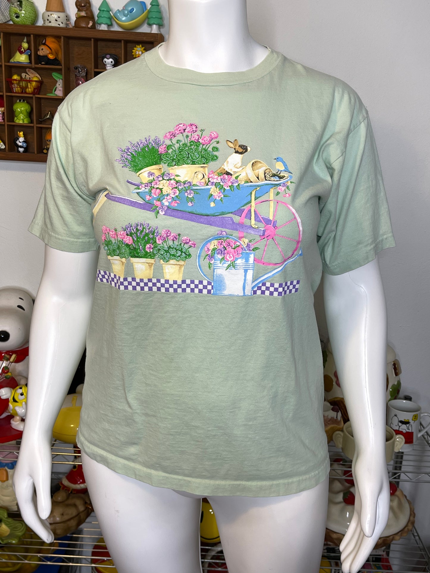 Vintage Mint Green Spring Garden Bunny Graphic Tee Sz L