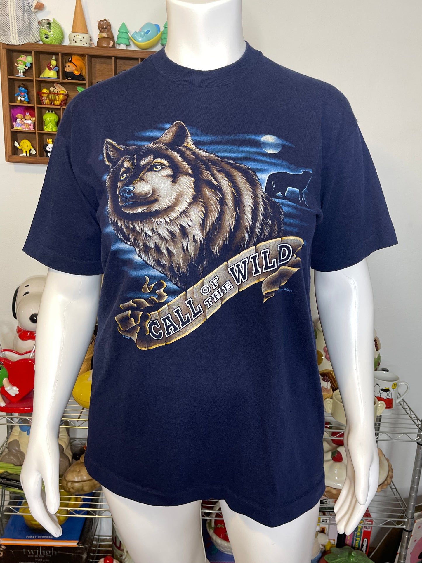 Vintage 90s Navy Blue Call Of The Wild Wolf Tee Sz XL