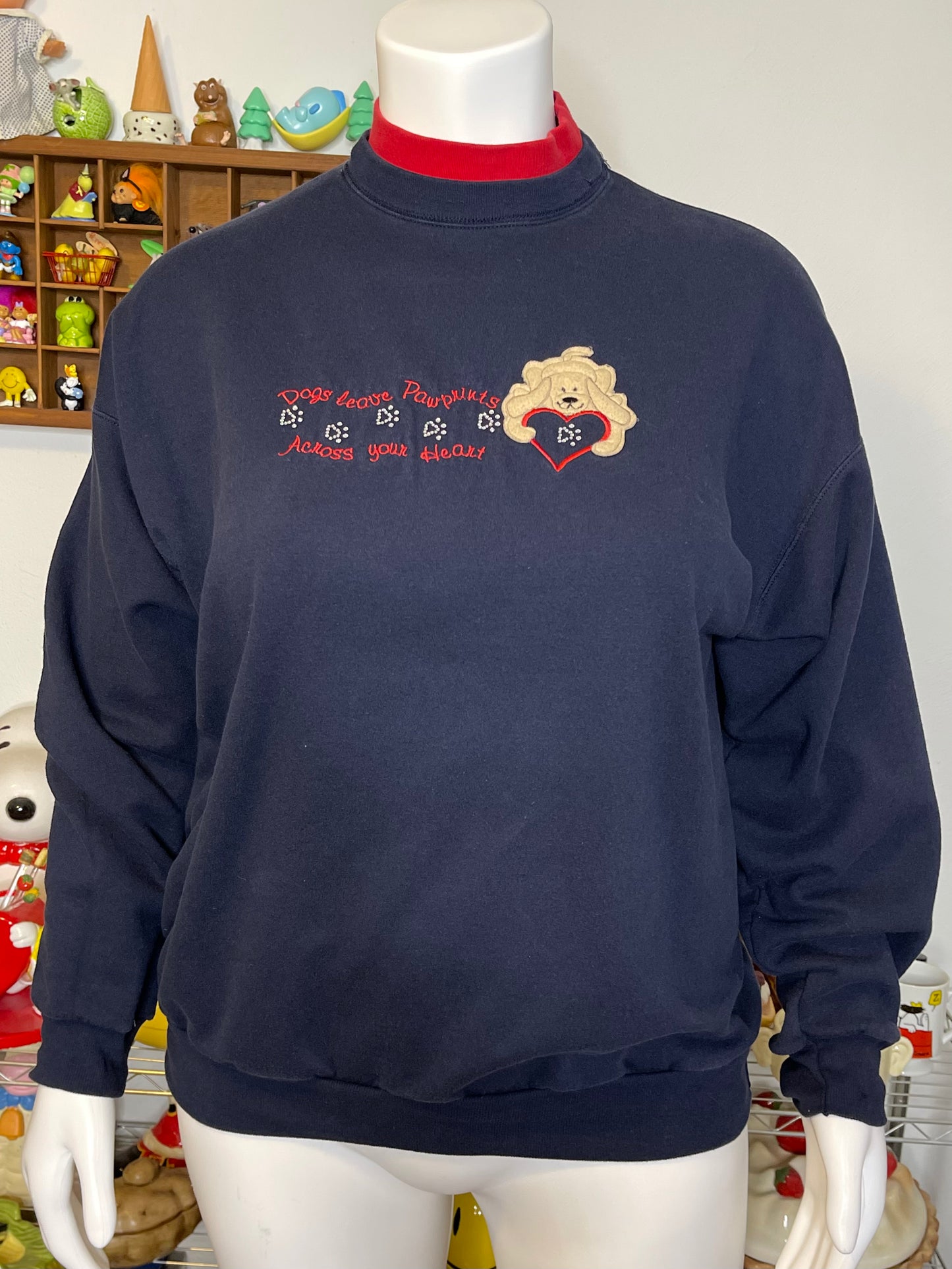 Vintage "My dog leaves paw prints all over me" Crewneck Sweater Sz XL