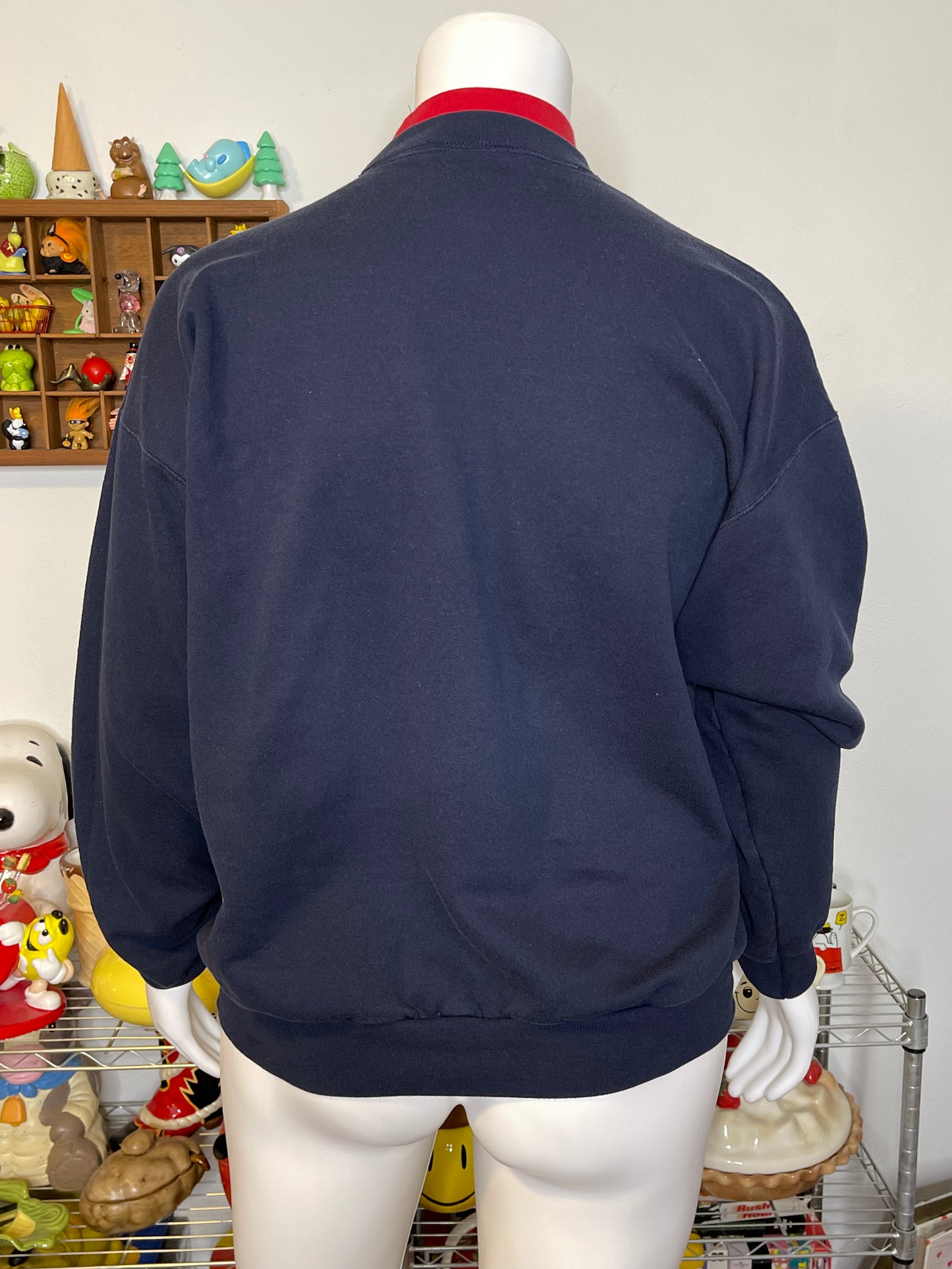 Vintage "My dog leaves paw prints all over me" Crewneck Sweater Sz XL