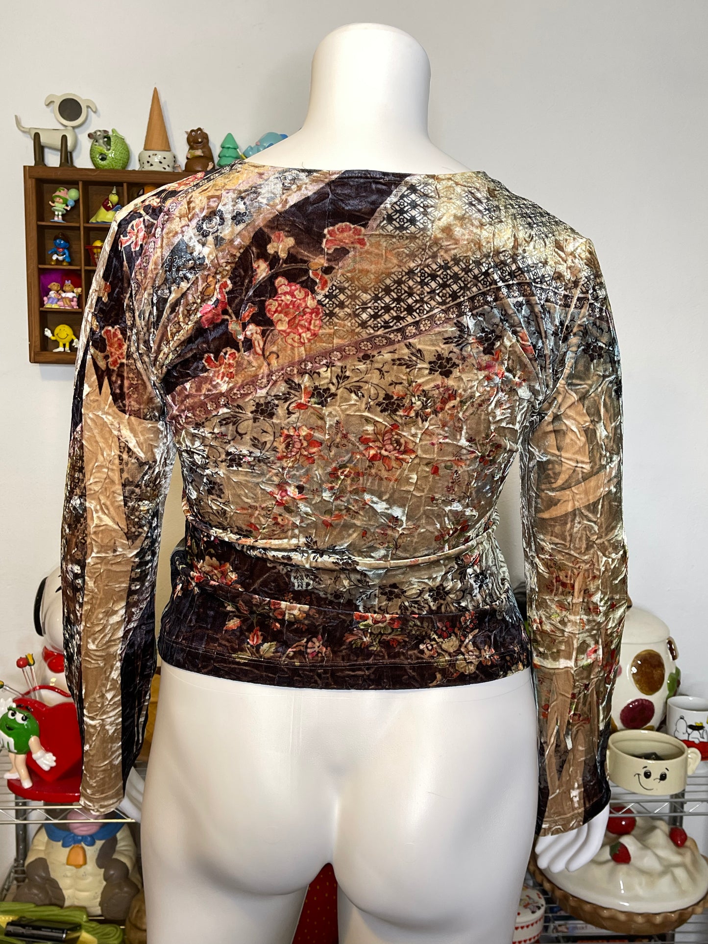 Vintage Crushed Velvet Floral Wide Sleeve Top Sz L