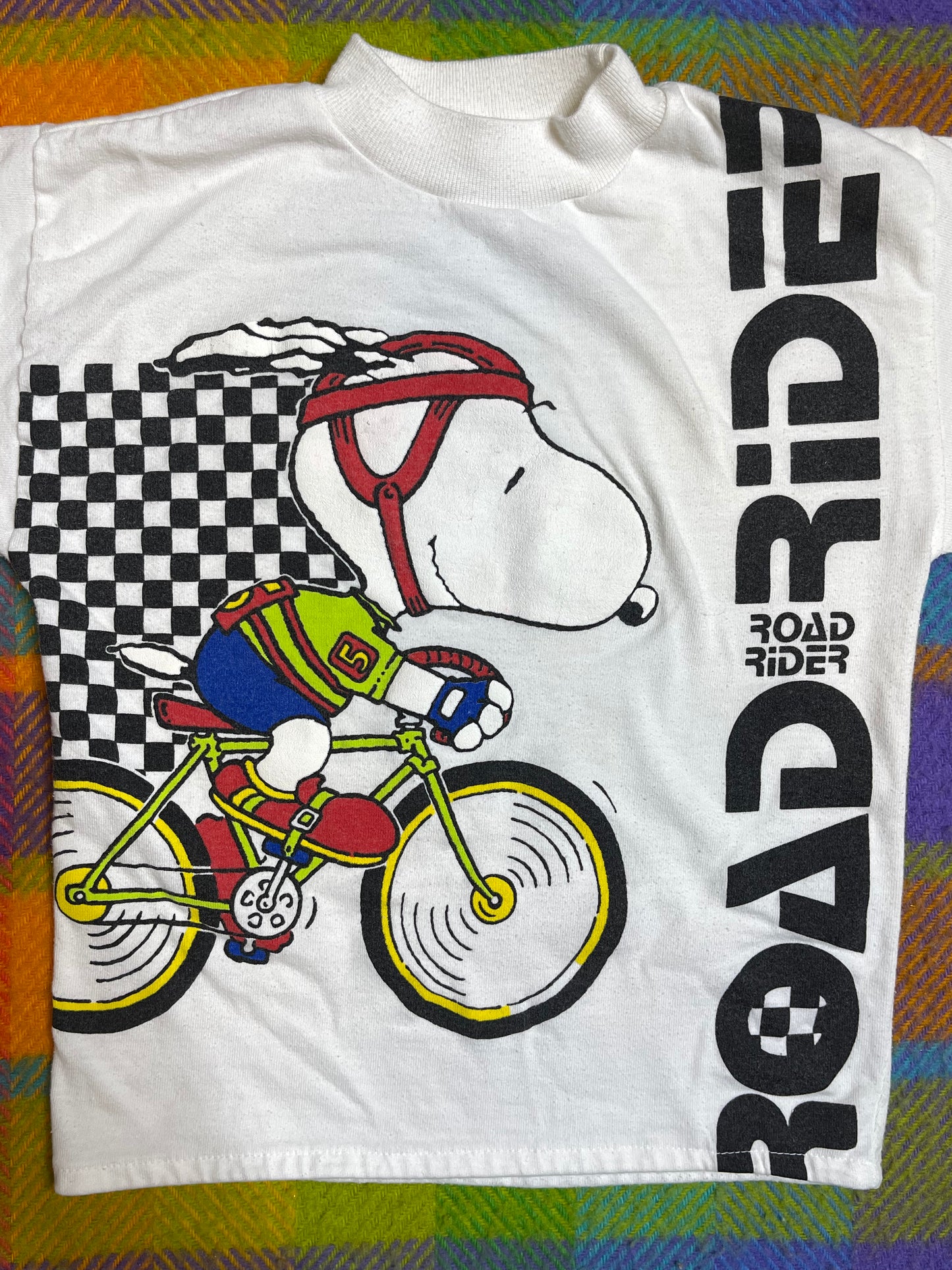 Vintage White Road Rider Snoopy Bicycle Kids Tee Sz 6