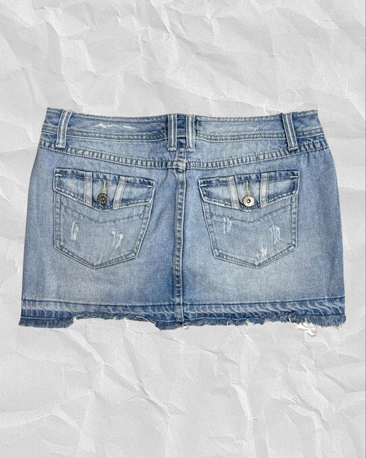 2000s Light Wash Aeropostale Distressed Denim Mini Skirt Sz 5/6