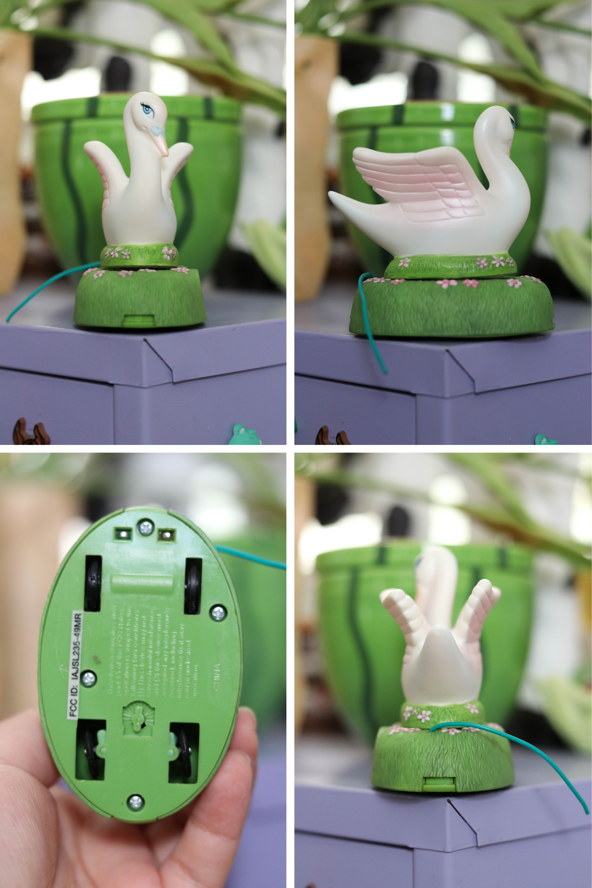 2000s Barbie Of The Swan Lake Mini Pet Radio (not working read)